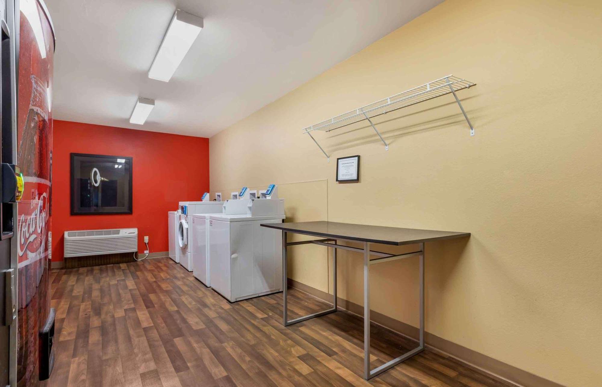 Extended Stay America Select Suites - Fayetteville - Springdale Exteriör bild