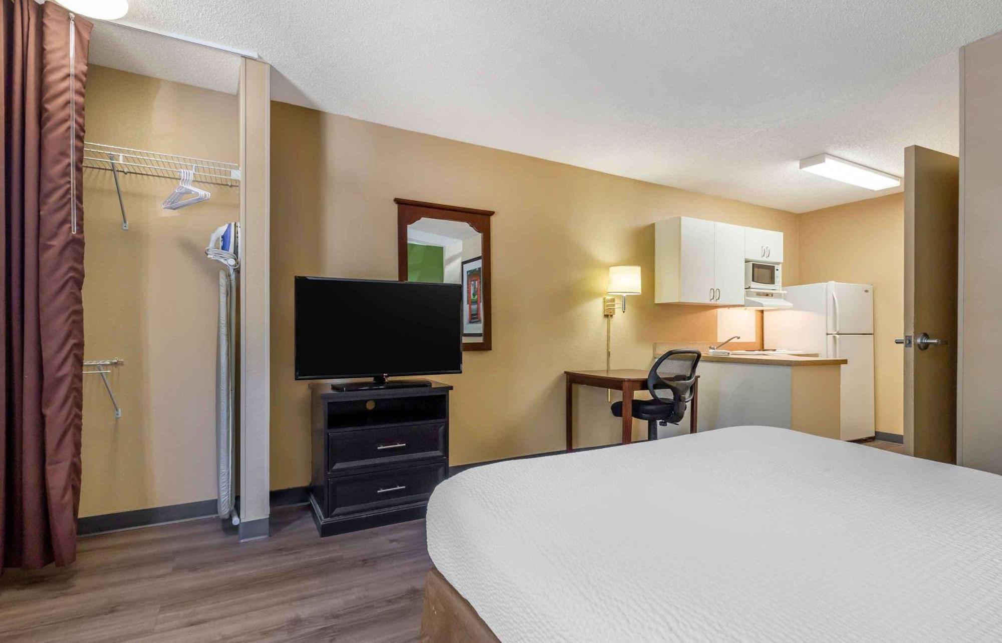 Extended Stay America Select Suites - Fayetteville - Springdale Exteriör bild