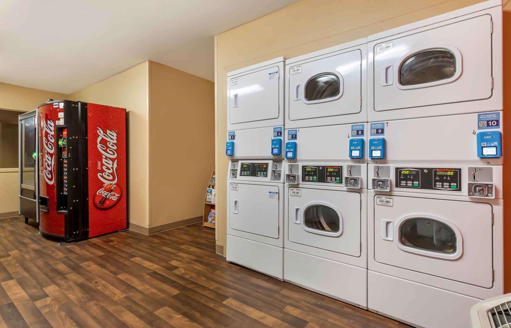 Extended Stay America Select Suites - Fayetteville - Springdale Exteriör bild
